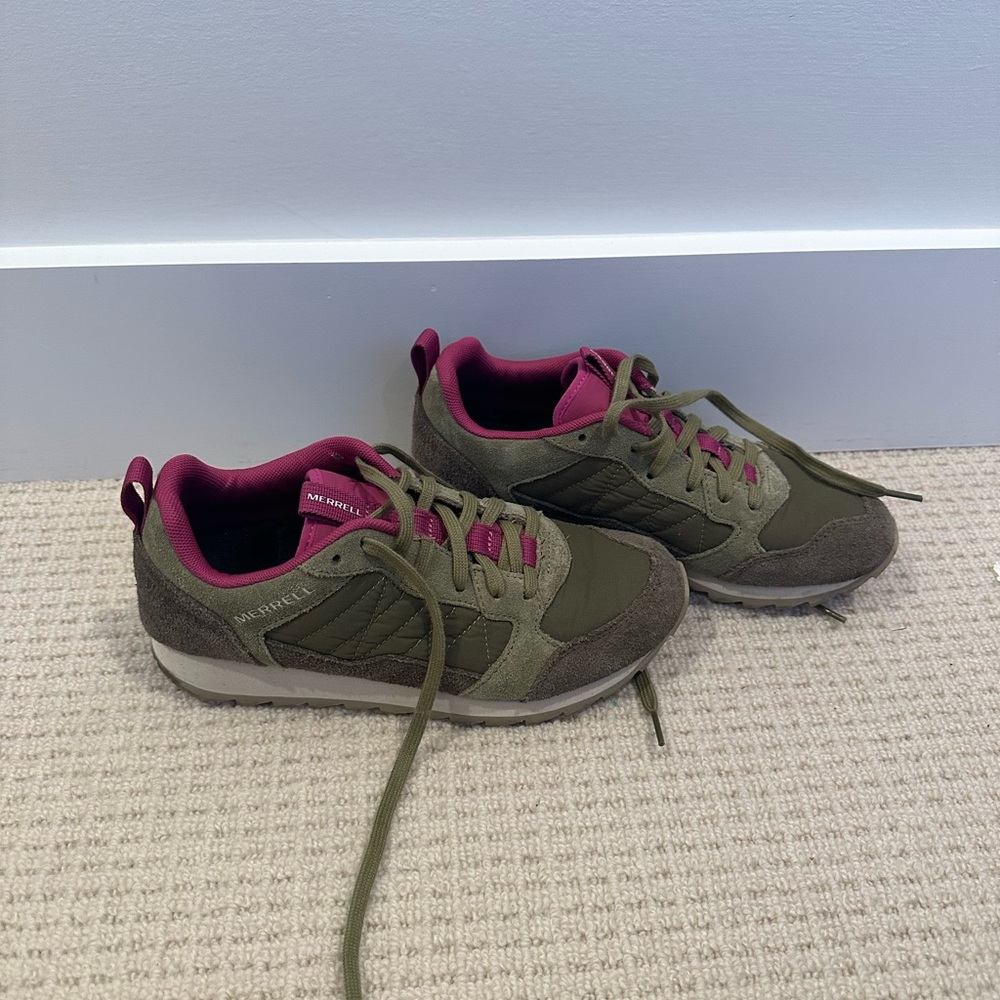 Merrell Alpine Sneaker - Size 7